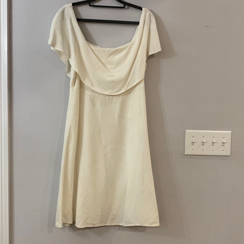 Ladies Loft Size 10 Soft Cream Linen Dress